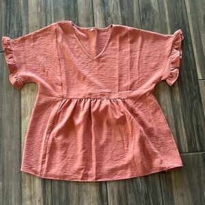 Women’s flowy top